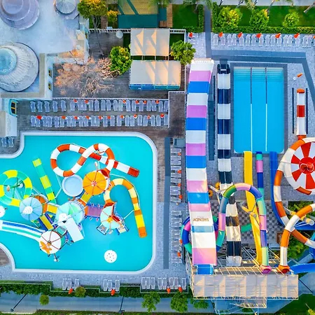 Hotel Trendy Lara