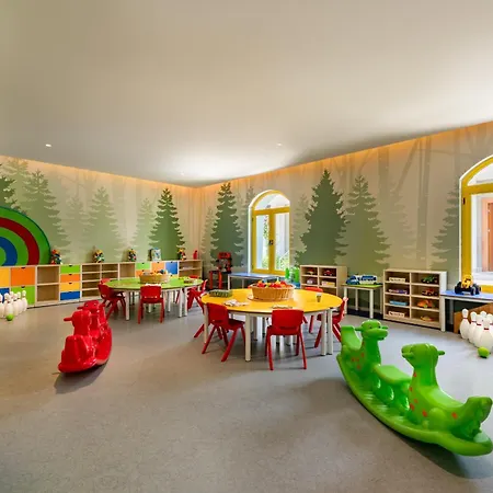 Trendy Lara Hotel 5*