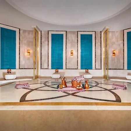 Trendy Lara Hotel