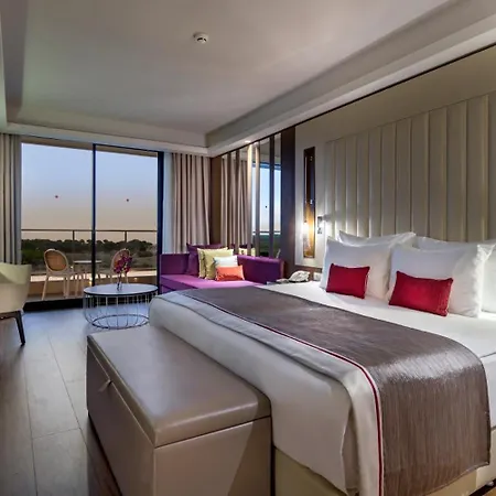 Hotel Trendy Lara 5*