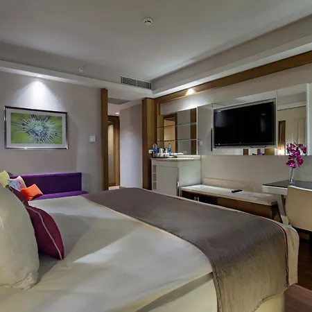 Trendy Lara Hotel