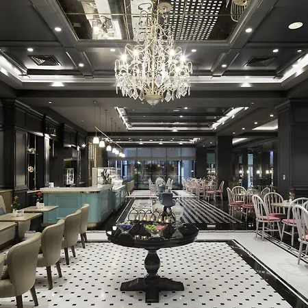 Hotel Trendy Lara 5*