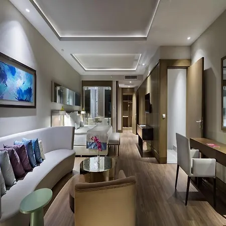 Trendy Lara Hotel