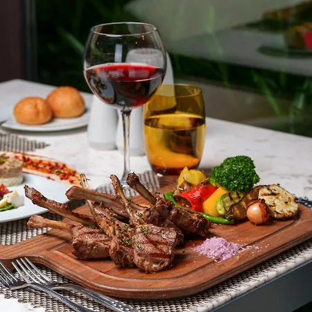 Hotel Trendy Lara 5*