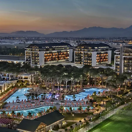 Trendy Lara Hotel 5*