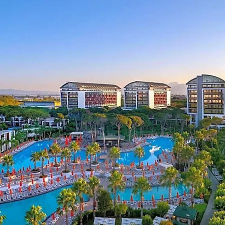 Hotel Trendy Lara 5*