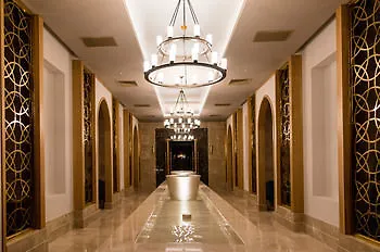 Hotel Trendy Lara