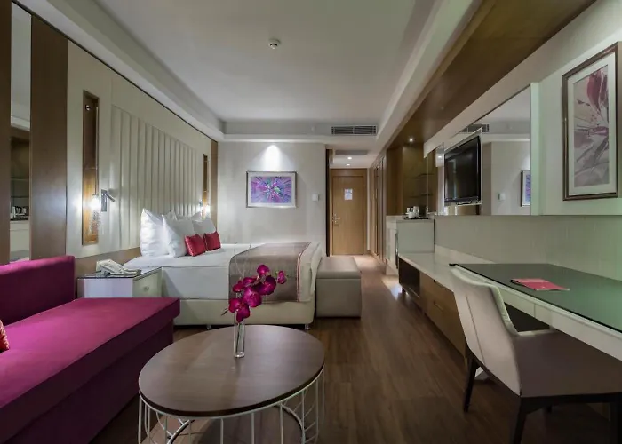 Trendy Lara Hotel Antalya