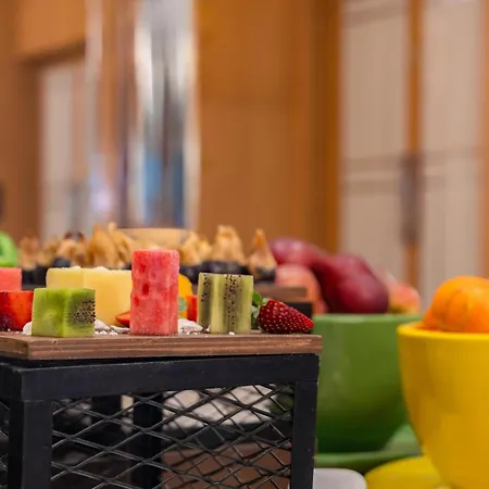 Hotel Trendy Lara 5*