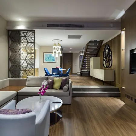 Hotel Trendy Lara