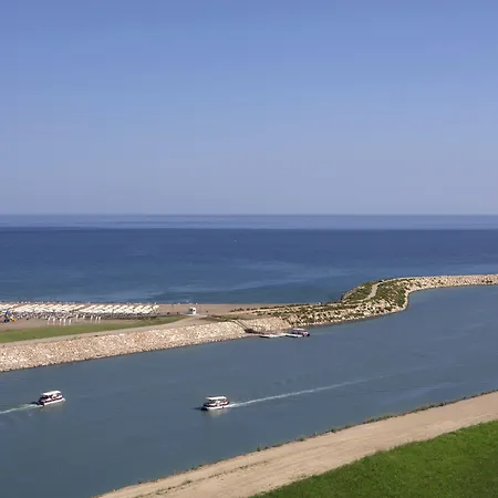 Trendy Lara ホテル アンタルヤ